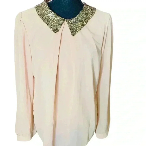 Tops - 💜 3/25 Peach colored long sleeve Blouse with Sequin Collar, size medium